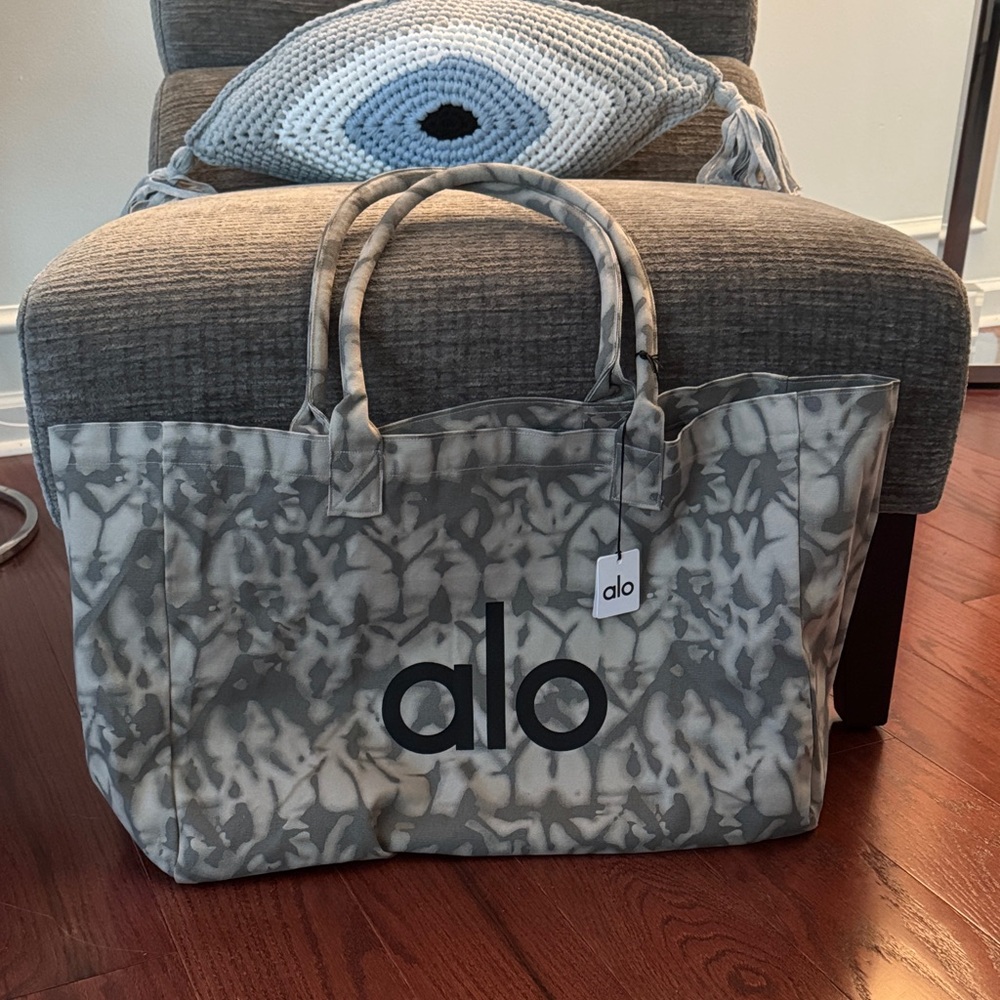 ALO Yoga Gray Tote Bag